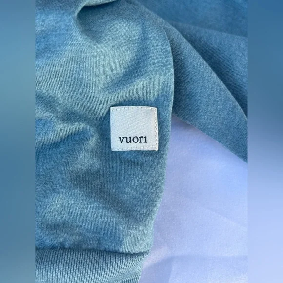 Vuori Daydream Crew Long Sleeve Shirt Top Agate Green Heather Medium - Picture 5 of 7